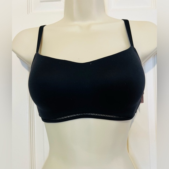 SOLD - Auden Wireless Bra, Lightly Lined, Solid Black, Size 36B, NWT - Picture 1 of 3